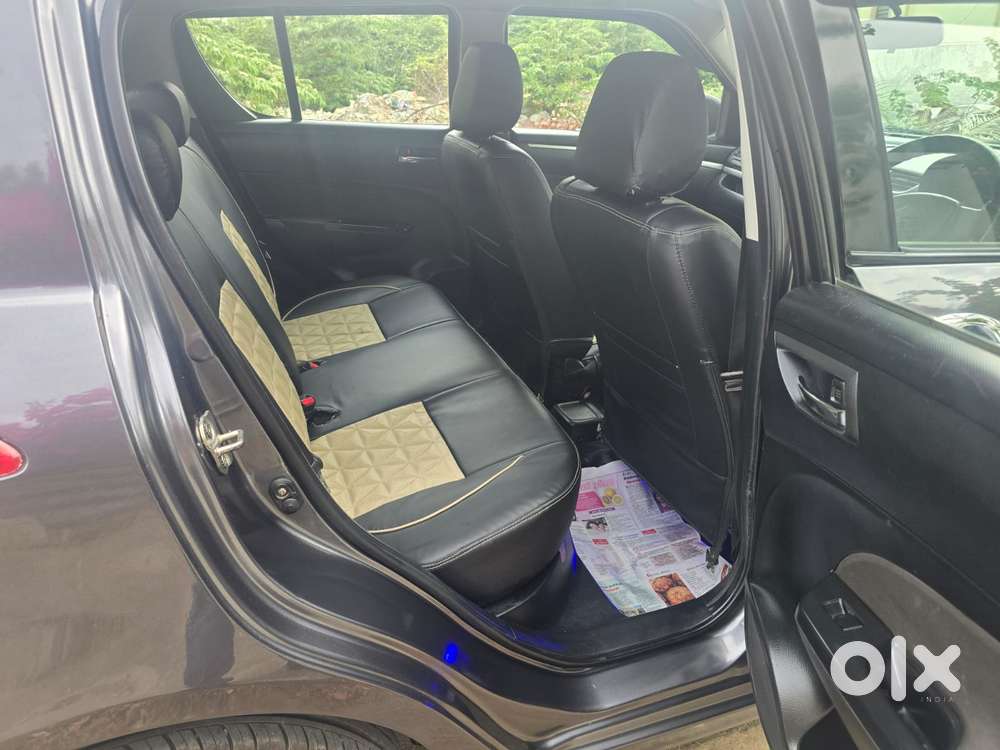 Maruti Suzuki Swift Vxi + Manual, 2017, Petrol