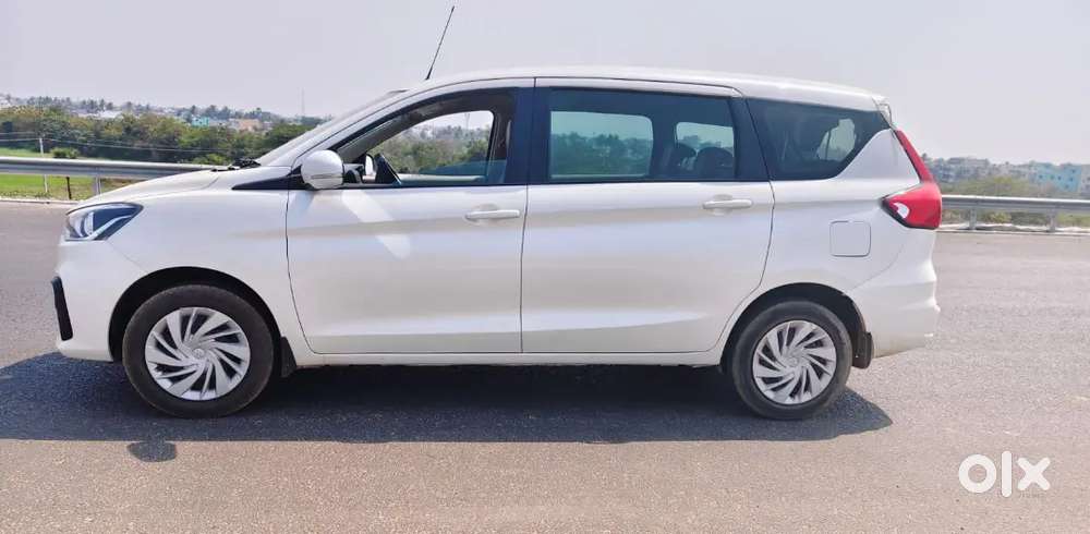 Maruti Suzuki Ertiga 2022 Cng & Hybrids 140000 Km Driven