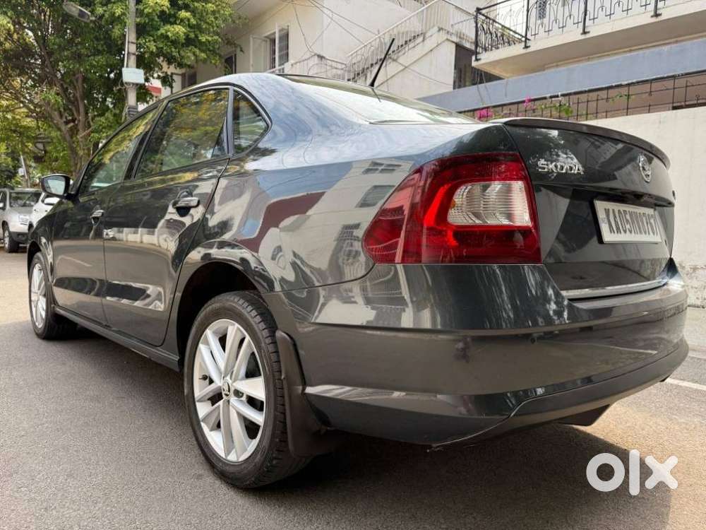 Skoda Rapid [2016-2021] 1.6 Mpi Style Plus, 2018