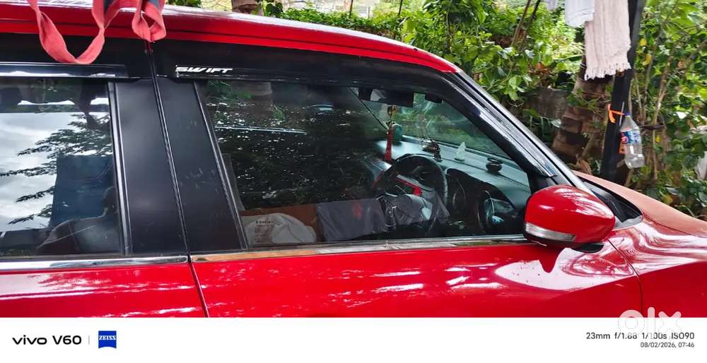Maruti Suzuki Swift Zxi Ags 2023 Urgent Sale