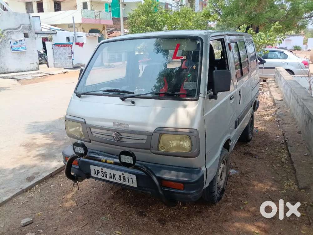 Maruti Suzuki Omni 2011