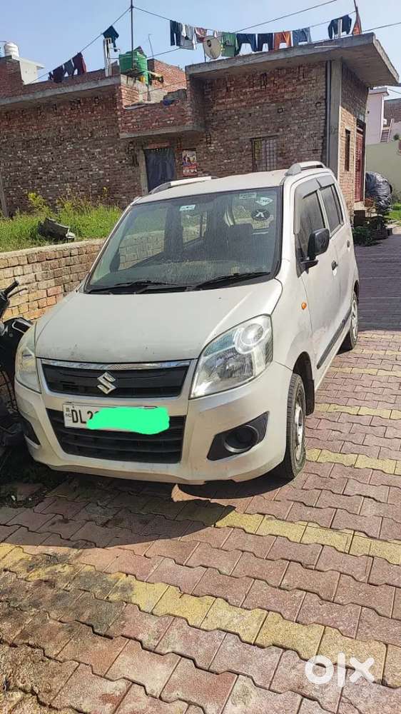 Petrol Cng Hai 2015\01\01 250000 Price M