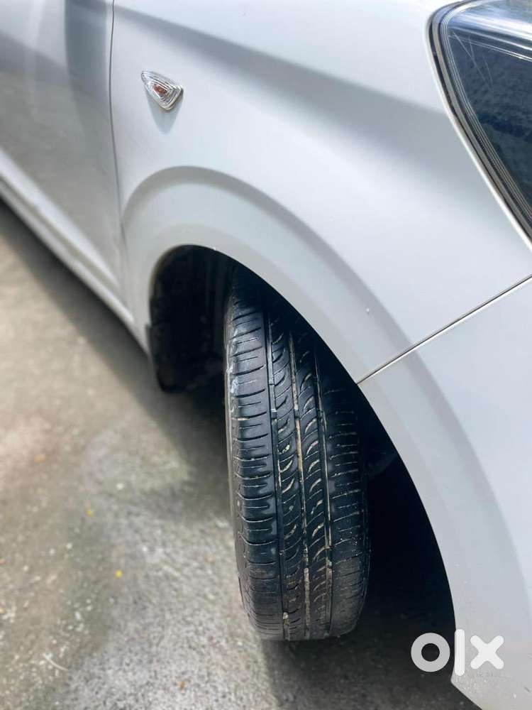 Hyundai Aura 2021 Petrol Well Maintained
