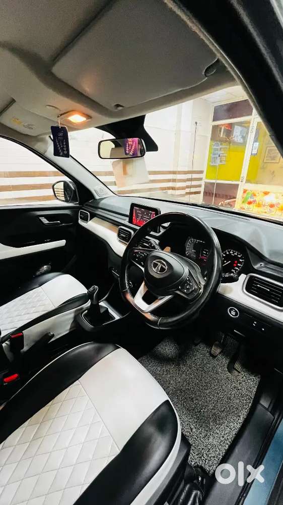 Tata Punch 1.2 Revotron Creative Plus 2022 Petrol
