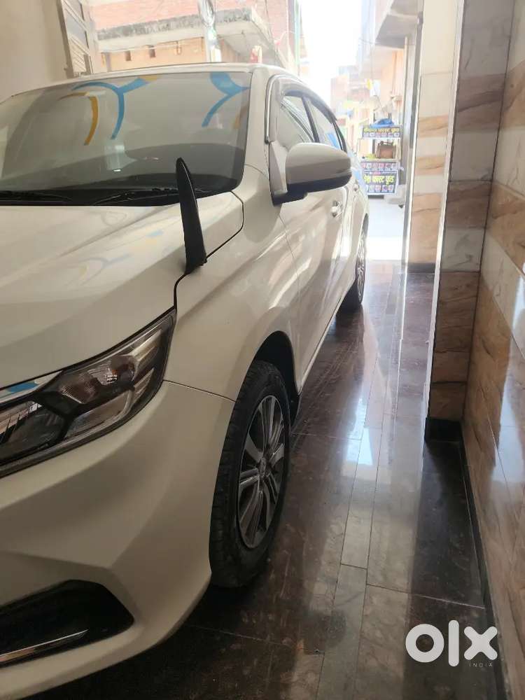 Honda Amaze 2022 Petrol 50000 Km Driven.whith Sunroof