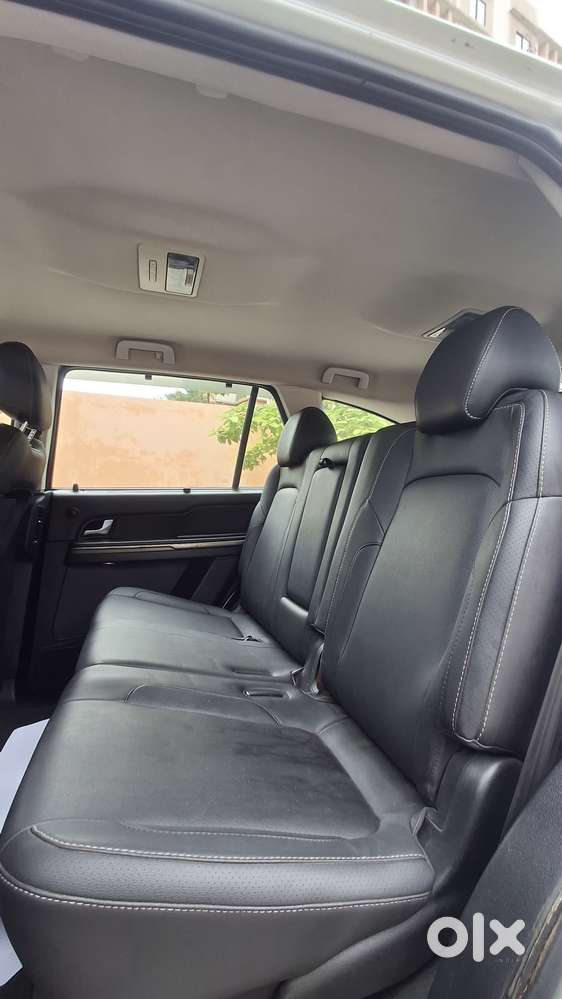 Tata Hexa 2.2 Xt 4x2 7 Str, 2017, Diesel