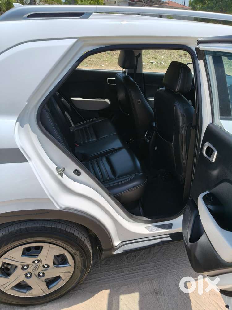 Hyundai Venue S 1.2 Petrol, 2023, Cng & Hybrids