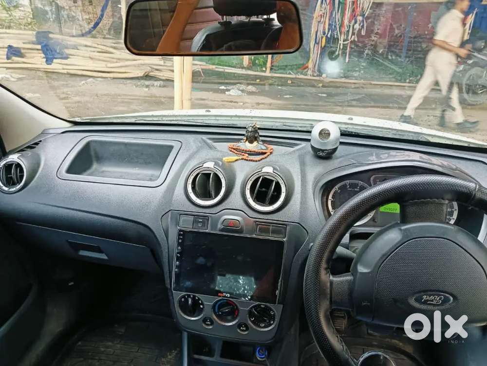 Ford Fiesta 1.6 Exi 2012 Model