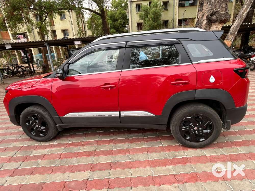 2025 Maruti Brezza Zxi 1.5 Km Driven8400