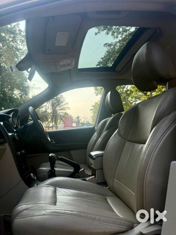 Mahindra Xuv500 2.2 W10, 2016, Diesel