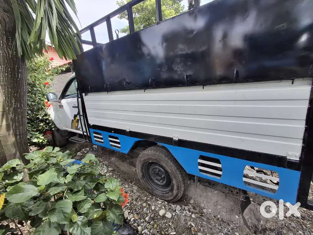 Tata YODHA 4X2