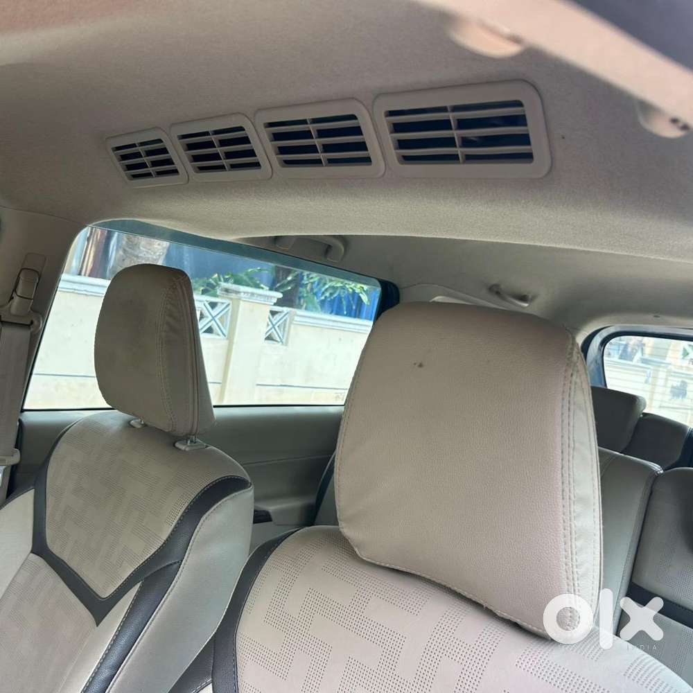 Ertiga Smart Hybrid Zxi