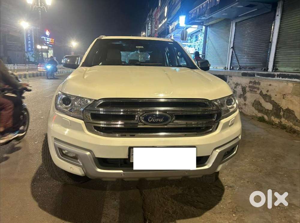 Ford Endeavour 2016 Diesel Well Maintained