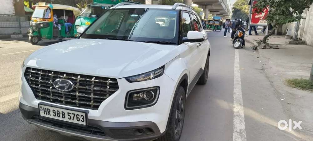 Hyundai Venue 1.0 Sx (o) Turbo Dct, 2021, Petrol