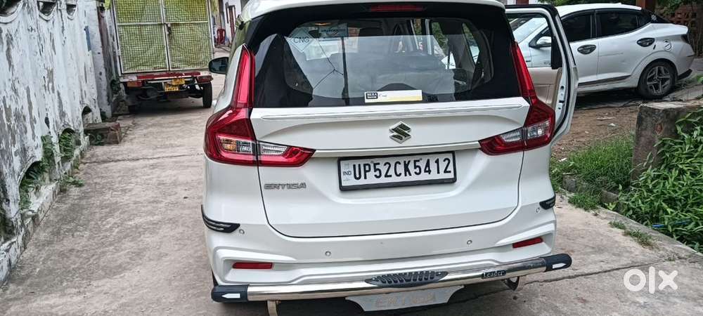 Maruti Suzuki Ertiga Vxi 2025