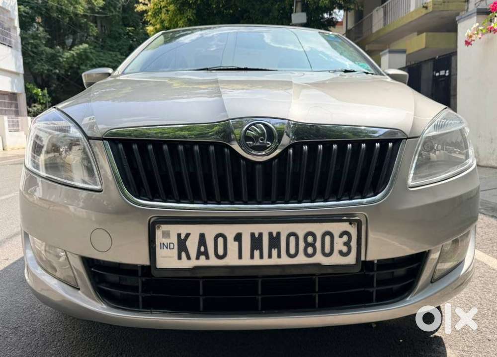 Skoda Rapid 1.6 Mpi Ambition Plus Alloy, 2015, Petrol
