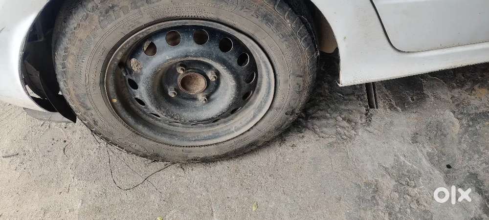 Well-maintained Ford Figo Aspire Diesel (2016) - 25kmpl Mileage!