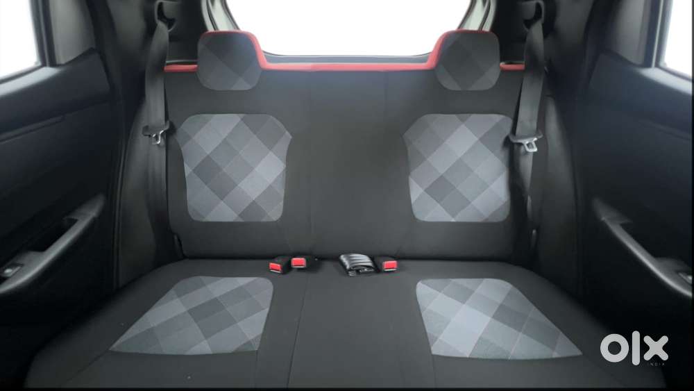 Renault Kwid 2019-ongoing 1.0 Rxt Amt (o), 2019, Petrol