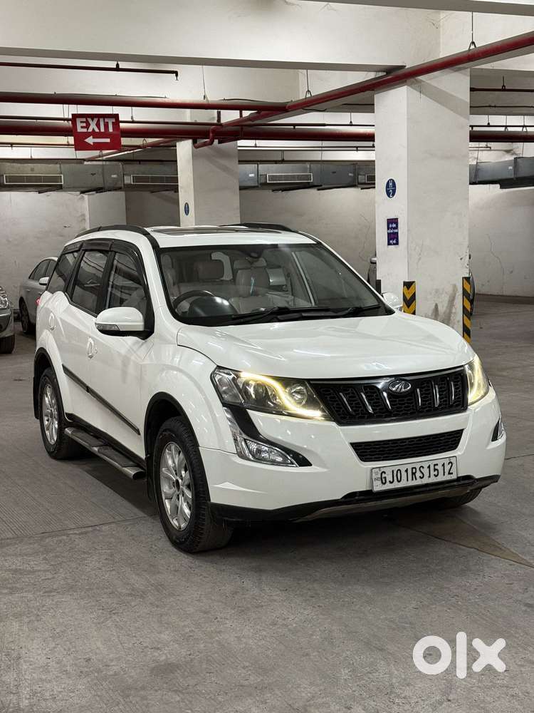 Mahindra Xuv500 2.2 W10 Sportz Edition At, 2016, Diesel