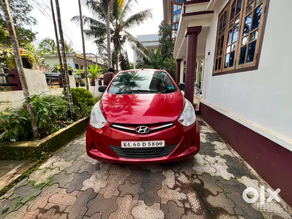 Hyundai Eon Magna 2012