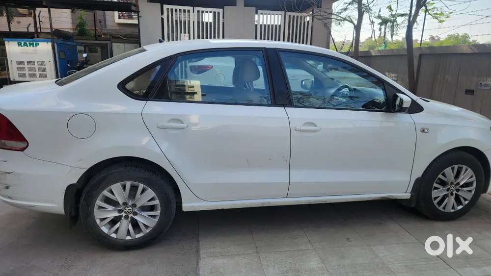 Volkswagen Vento 1.2 Highline Auto 2015 Petrol 86000 Km
