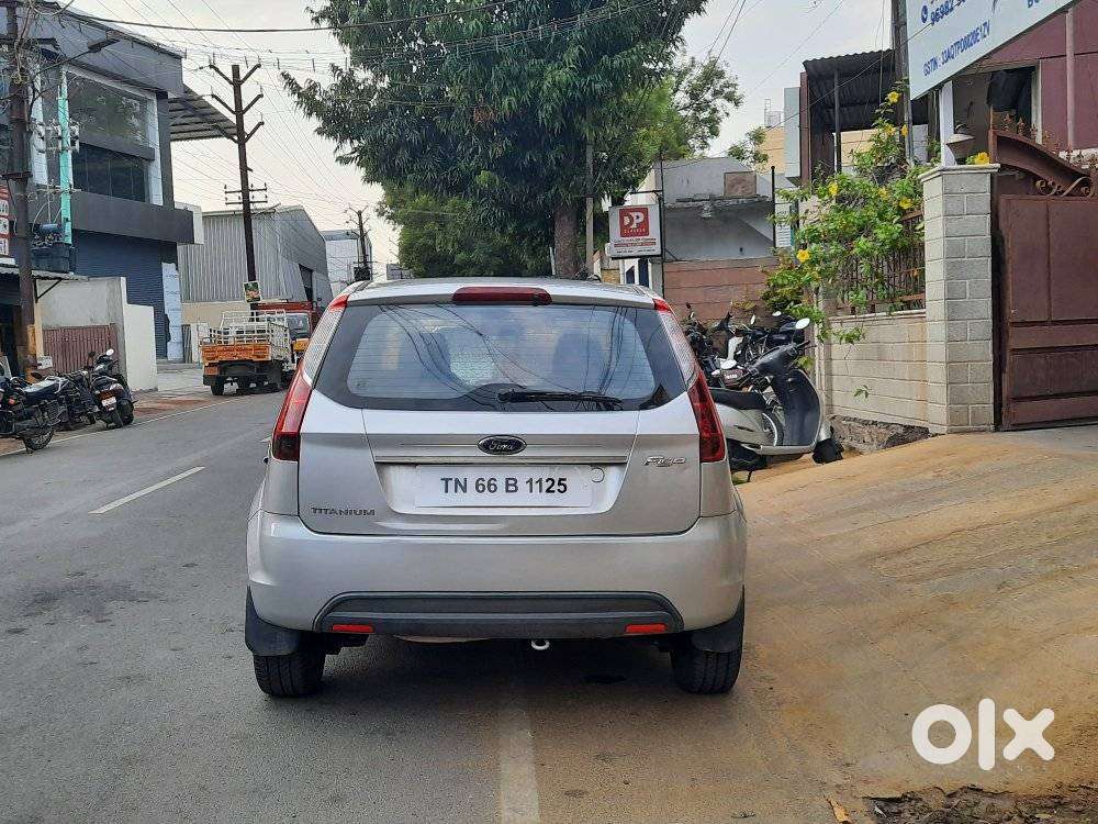 Ford Figo Petrol Titanium, 2010, Petrol