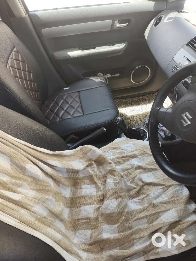 Maruti Suzuki Dzire 2010 Petrol 90000 Km Driven