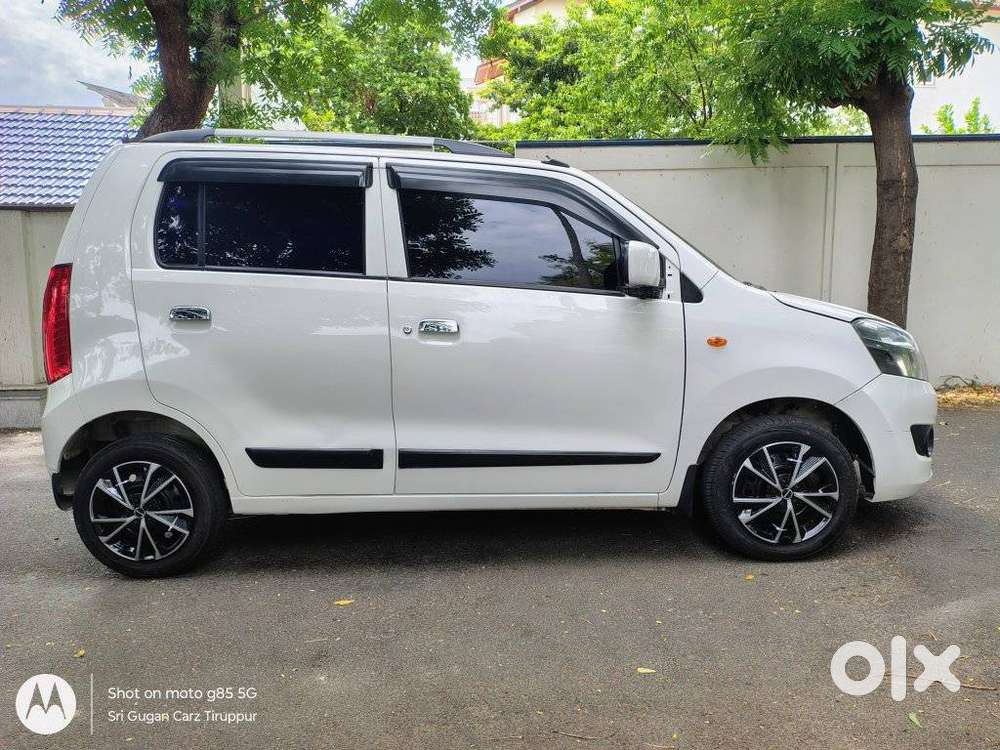 Maruti Suzuki Wagon R Vxi Amt Opt, 2017, Petrol