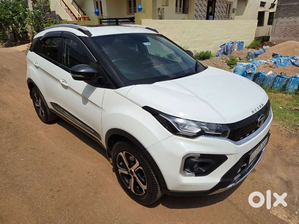 Tata Nexon 1.5 Revotorq Xz Plus (s), 2023, Diesel