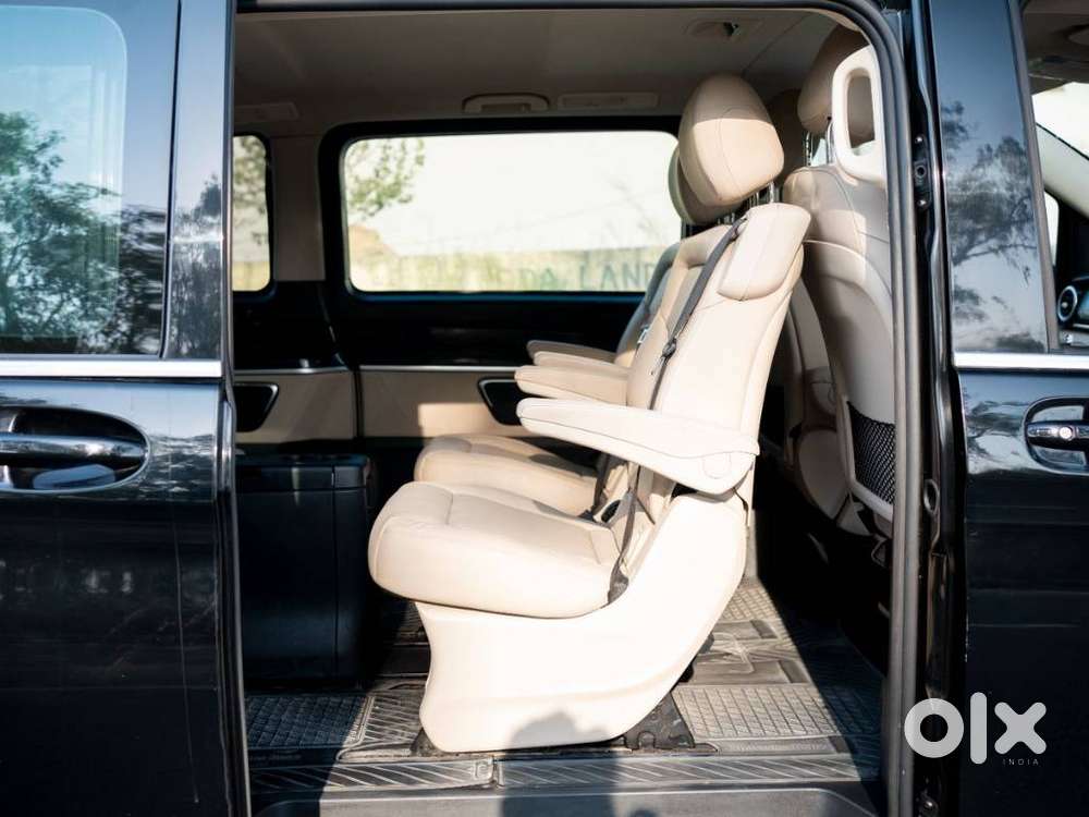 Mercedes-benz V-class 2.1 220 Expression Diesel At, 2019, Diesel