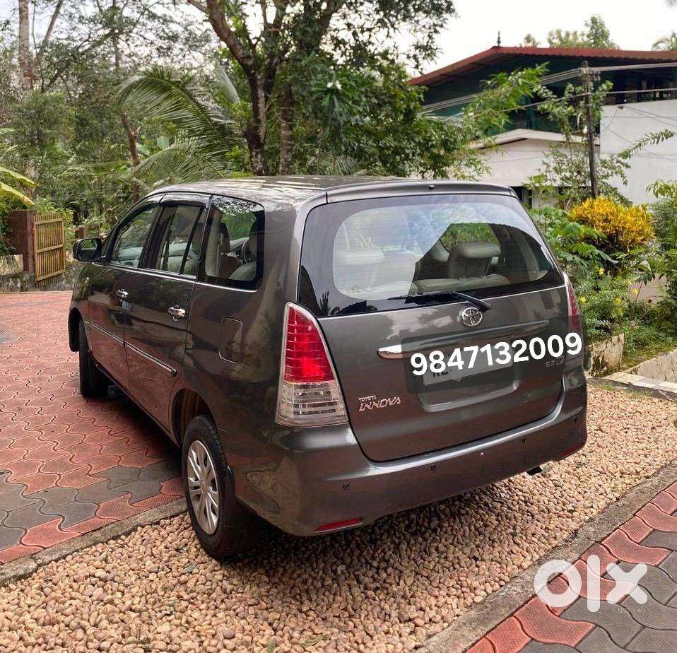 Toyota Innova 2.5 G4 Diesel 7-seater, 2009, Diesel
