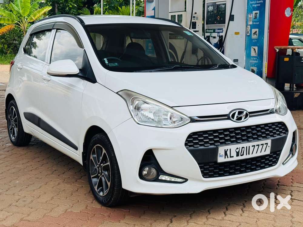 Hyundai I10 [ ] 1.2 Sportz At, 2018, Petrol
