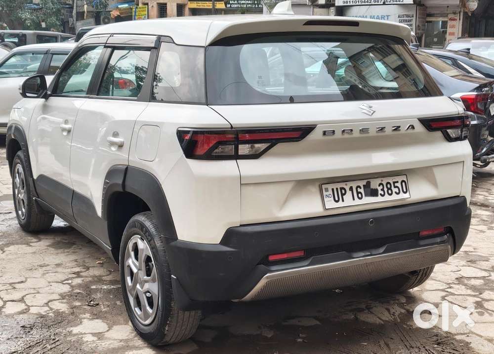 Maruti Suzuki Brezza 1.5 Lxi Smart Hybrid, 2024, Petrol
