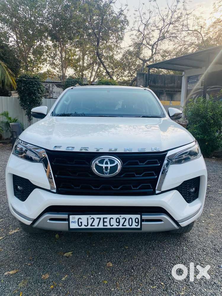 Toyota Fortuner 4x2 Mt 2.8 Diesel, 2023, Diesel