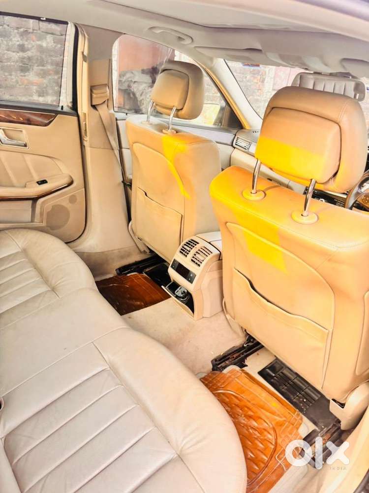 Mercedes-benz Luxury 2012 Car