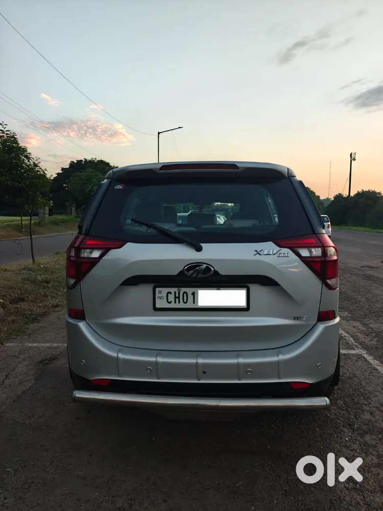 Mahindra Xuv500 2.2 W7 2019
