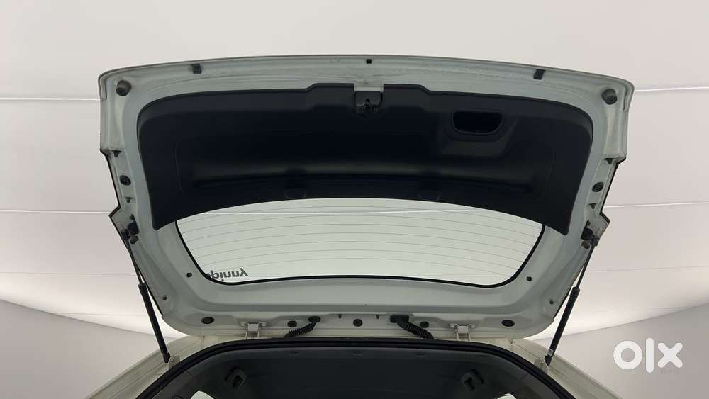 Tata Altroz Xz, 2020, Petrol