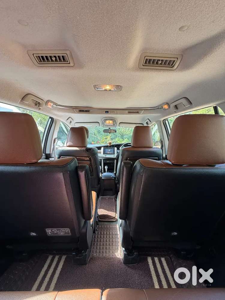Toyota Innova Crysta 2016 Diesel 7-seater
