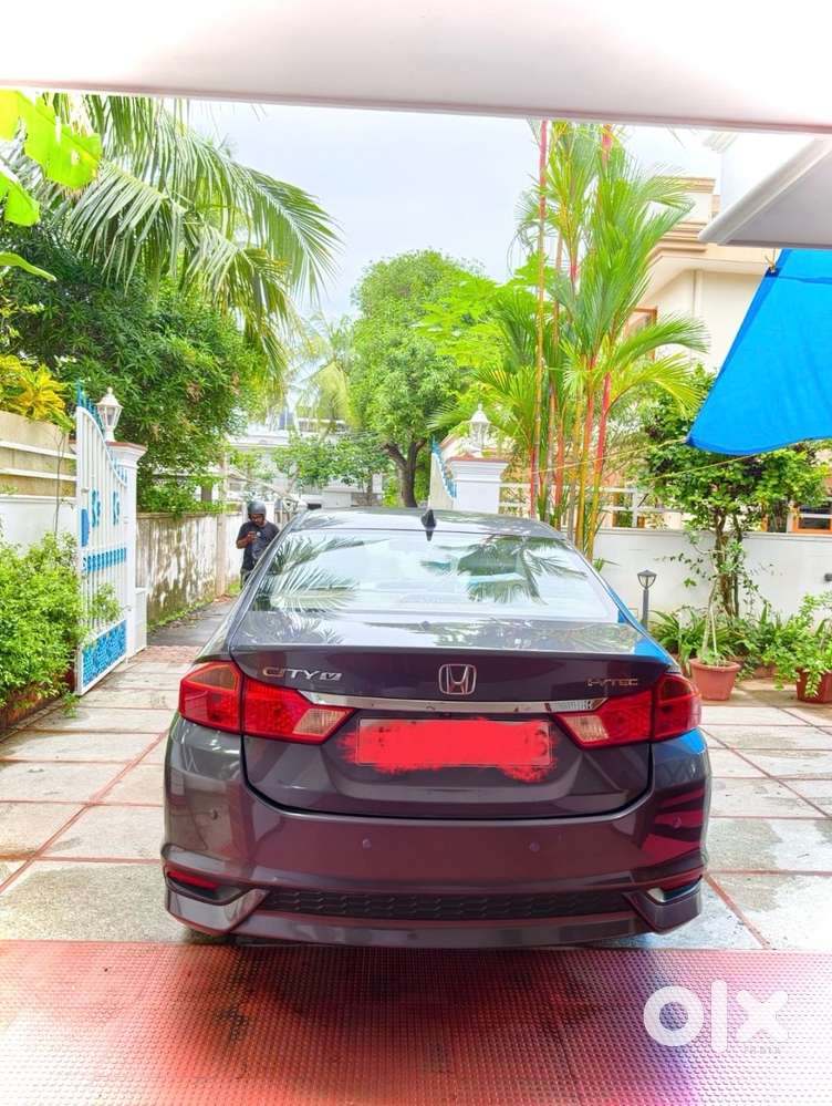 Honda City Petrol 27000 Kms