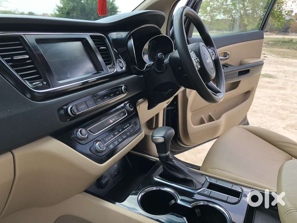 Kia Carnival Prestige, 2022, Diesel