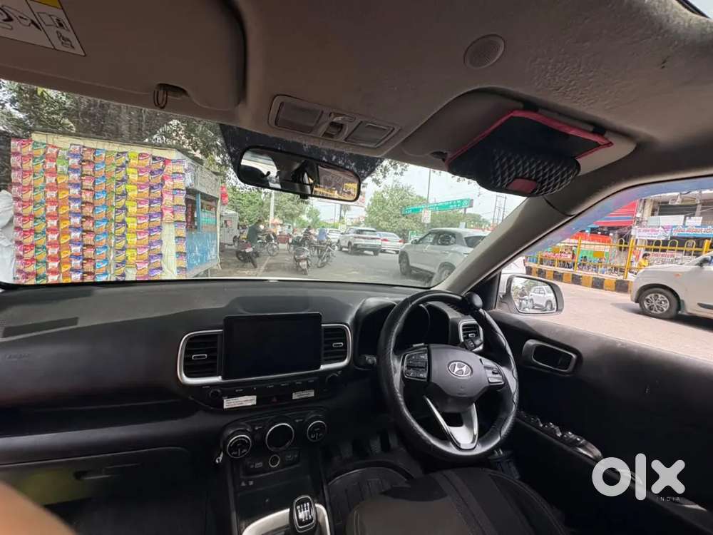 Hyundai Venue 2021 Diesel Manual