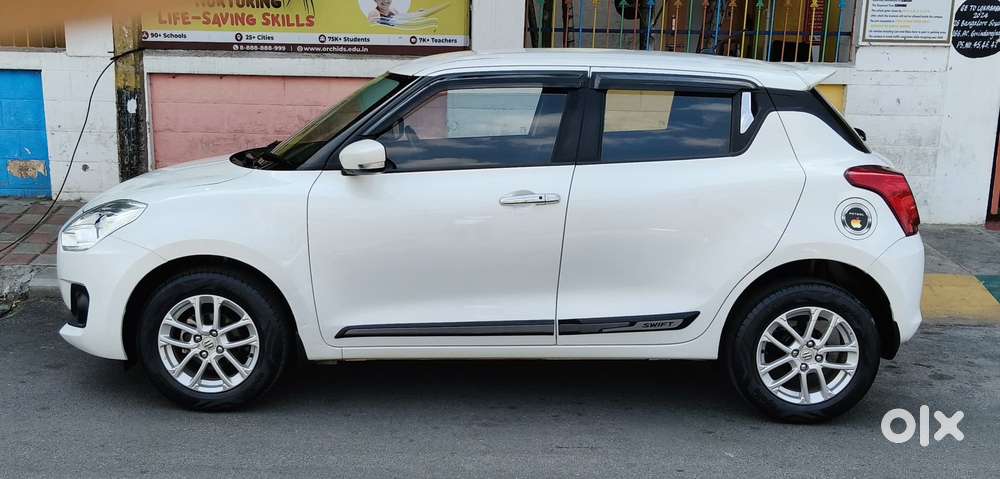 Maruti Suzuki Swift Vvt Zxi Plus, 2018, Petrol