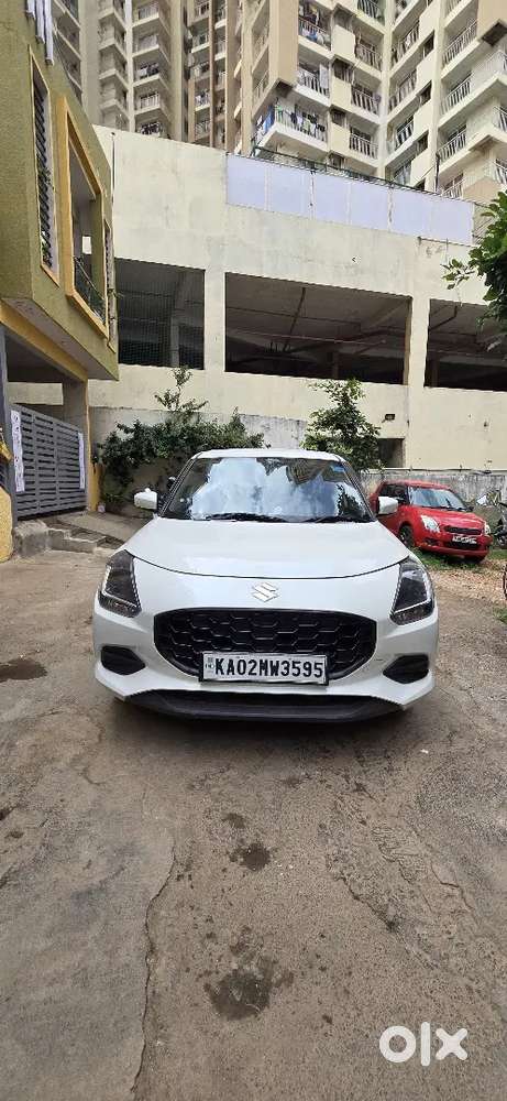Maruti Suzuki Swift Vxi 2025