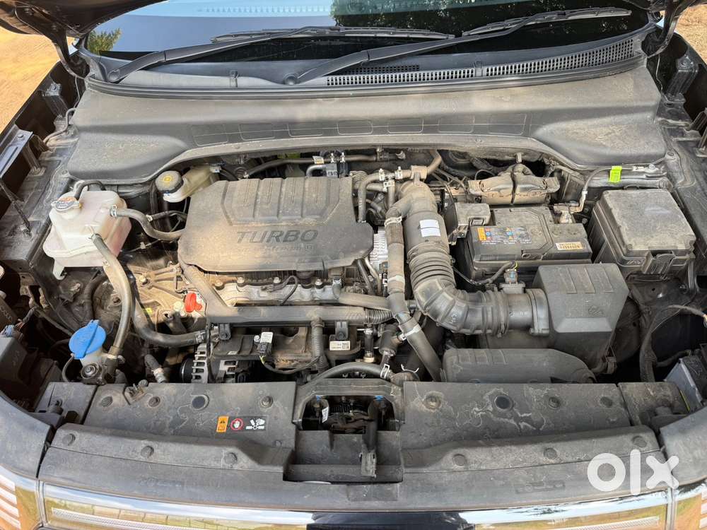 Hyundai Alcazar 2025 Petrol 7000 Km Driven