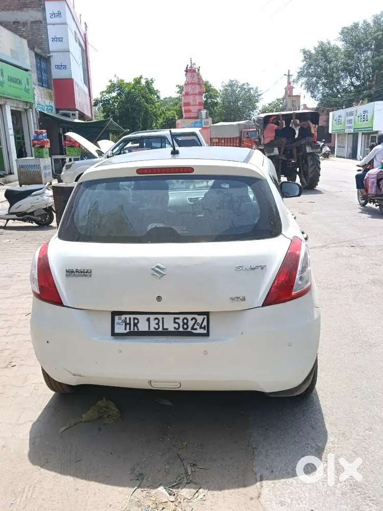 Maruti Suzuki Swift Vxi 2016