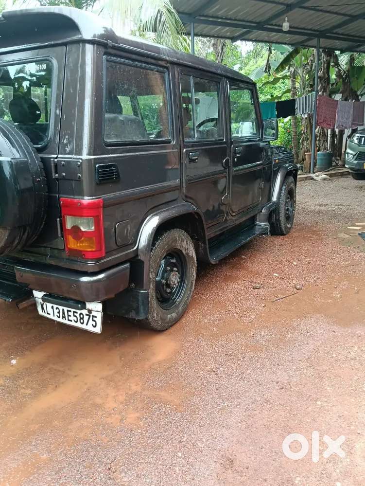 Bolero Slx 2wd 7 Seater Ac