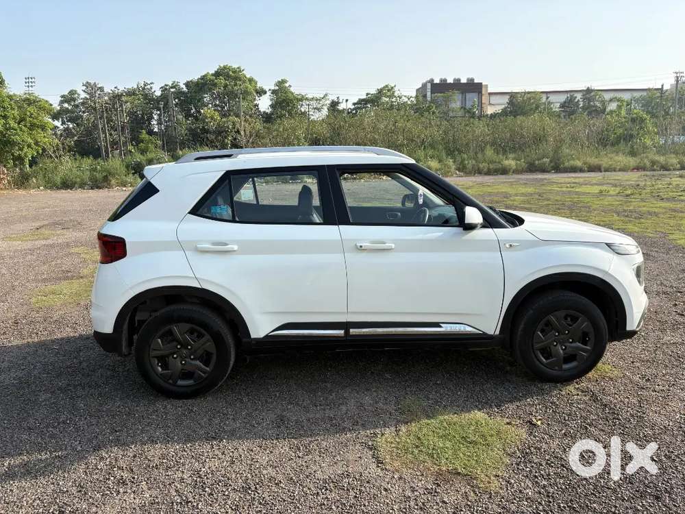 Hyundai Venue 2019 Petrol In Excellent Condition