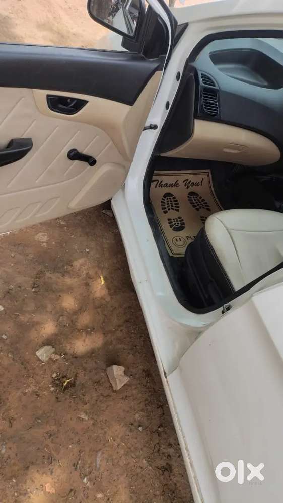 Hyundai Eon D Lite 2015 Petrol Car