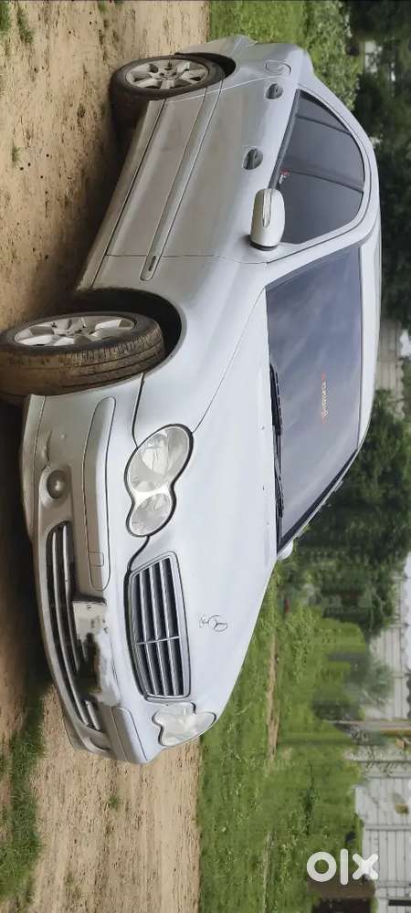 Mercedes-benz C-class 2005 Petrol 85000 Km Driven