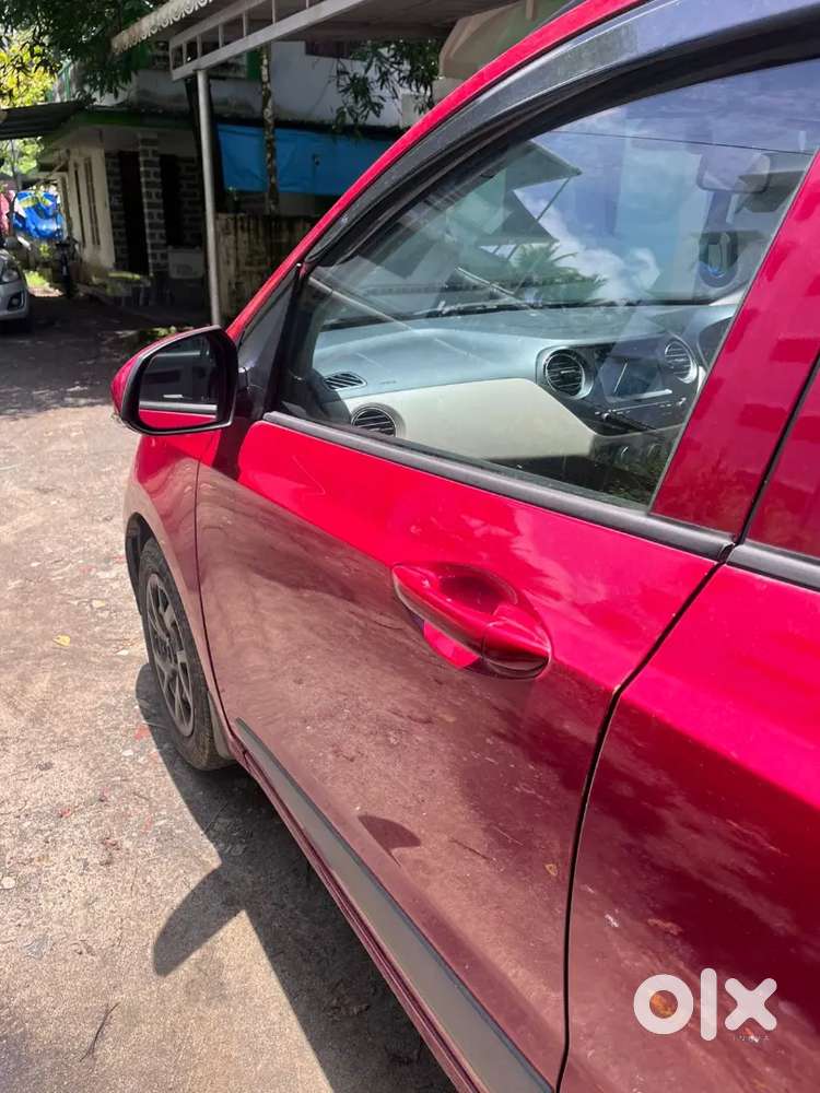 Hyundai Grand I10 Sportz 2017 With 70000 Km